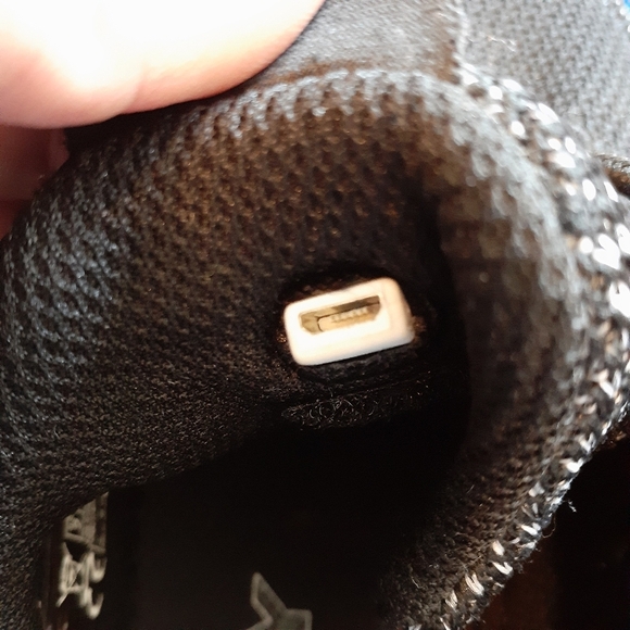 SKETCHERS Energy Light Rechargeable Sneakers - Picture 7 of 8